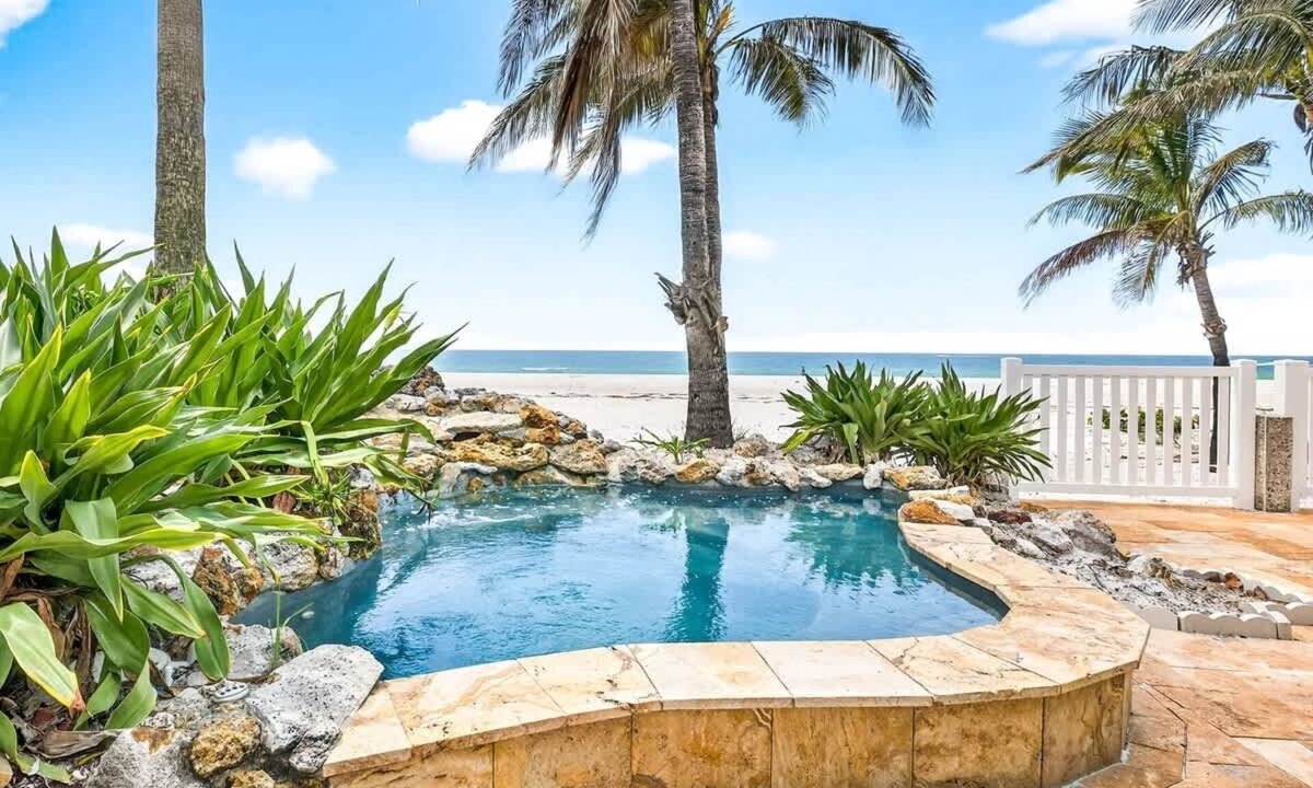 Clearwater Beach House | Gulf Front Dreams - Private Pool - Beachfront