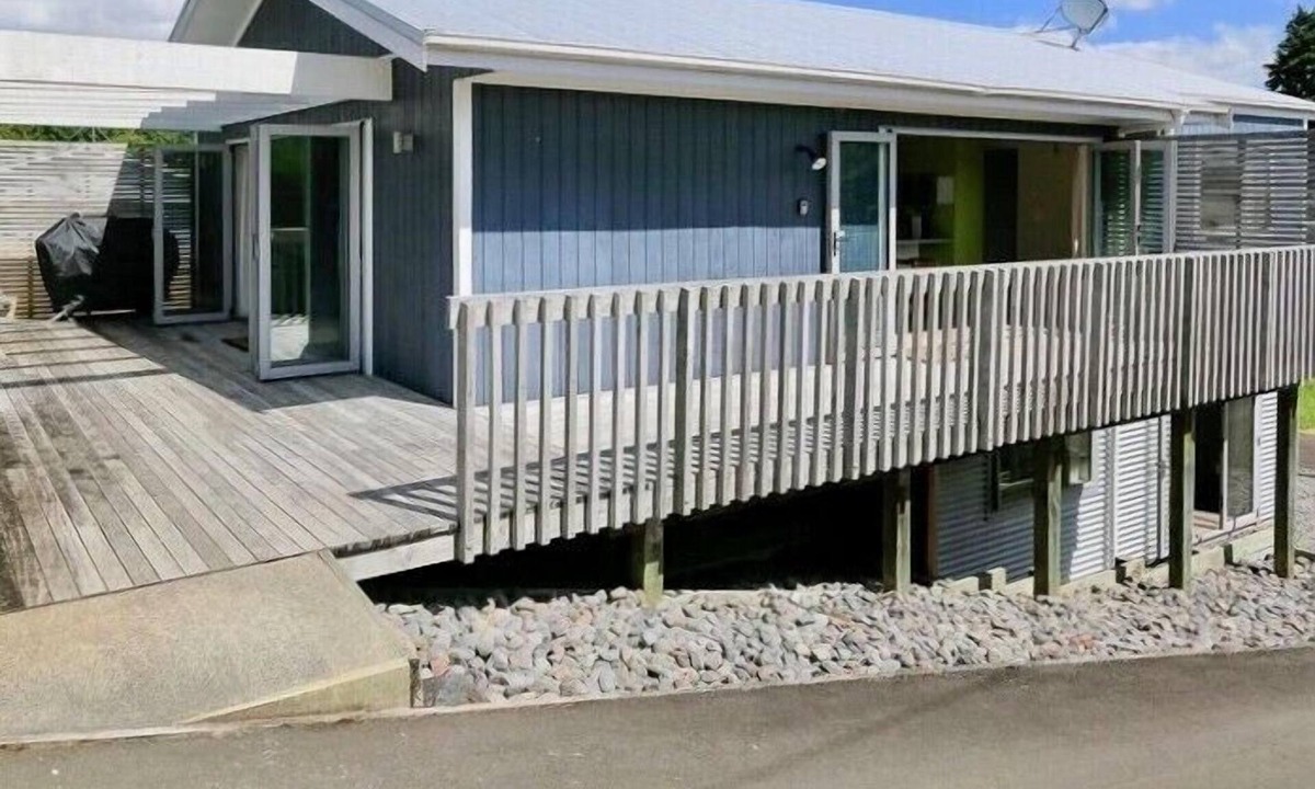 Ohakune Cottage | Harakeke House Upstairs - Ohakune Chalet