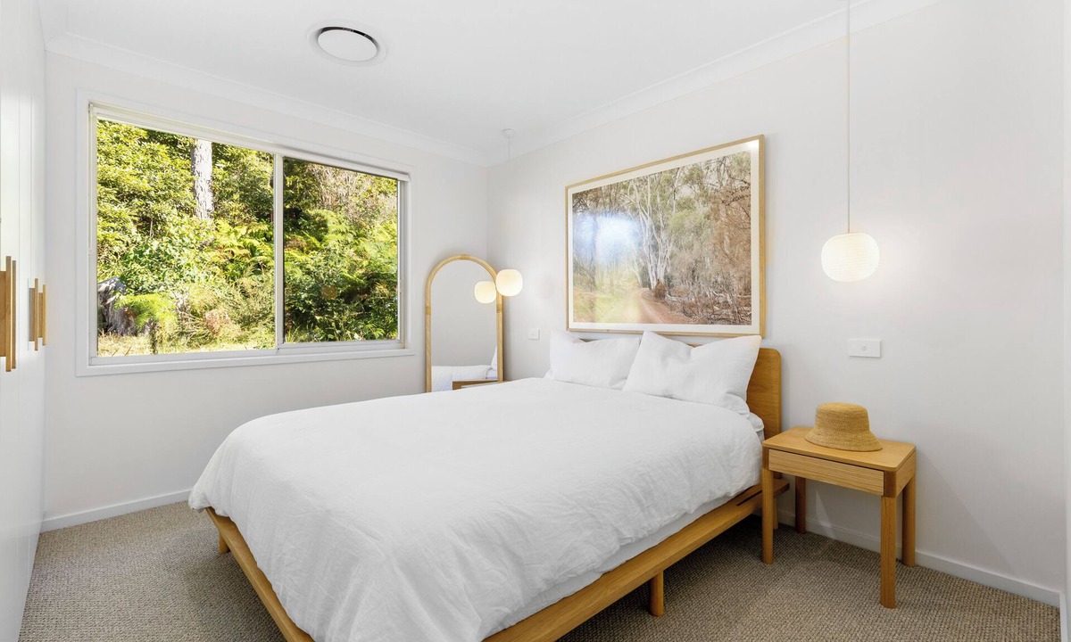 Hyams Beach Cottage | The Hyams Honey - see the water, walk to the beach & coffee shop