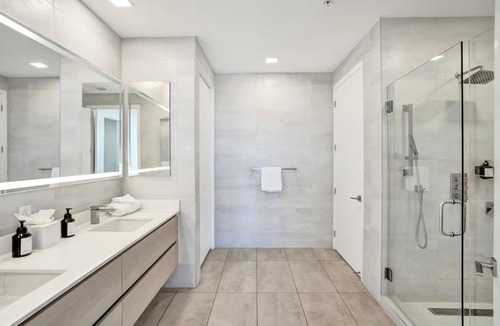 West Avenue Apartment | 17WEST Spacious 2BR Apartment with Balcony 411