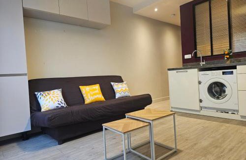 Cergy Apartment | Appartement entier T2 proche gare de Cergy préfecture