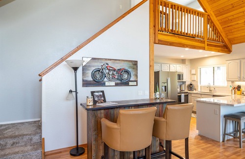 Munds Park Cabin | Beautiful Mountain Lodge nestled in the Ponderosa Pines of Munds Park