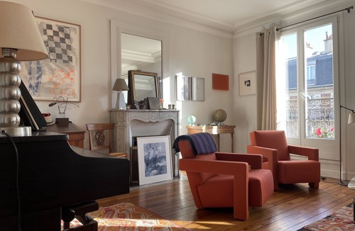 Hopital Saint-Louis Apartment | Charming and comfortable apartment