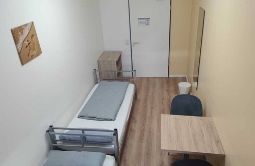 Trudering-Riem House | Dormitory-Shared Bathroom