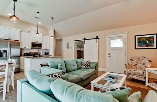 Holmes Beach House | Egret's Landing -Beach Days, Private Poolside Nights & Island Memories