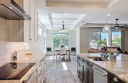 Siesta Key House | Garage Parking, King beds-NO Bunks, Pool & Private Beach Access-No Crowds