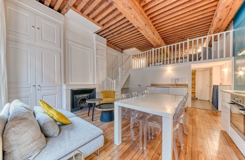 Grande Cote - Annonciade Apartment | GuestReady - A classy stay in the heart of Lyon