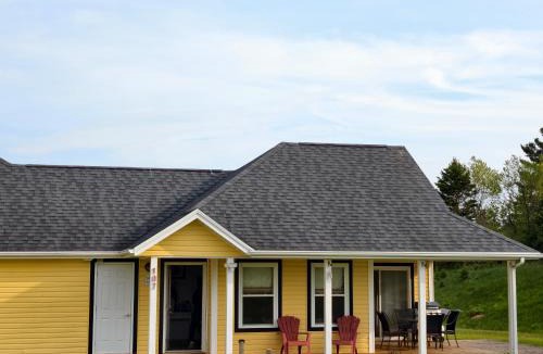 Stanley Bridge Villa | Near Cavendish Beach-2