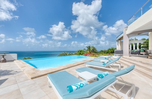 Grand Case Villa | Ocean 5 Happy Bay 6 Bedroom Villa l Stunning Ocean Views l 2 beaches l close to Grand-Case dining