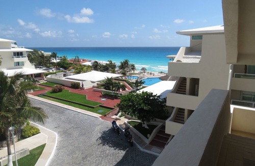Punta Cancun Apartment | Retreat into the beauty of Mexico and the excitement of Cancun