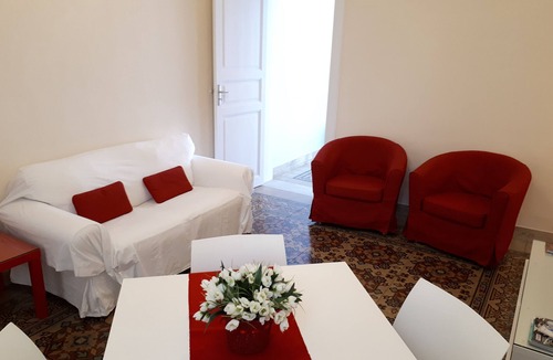 Trapani Apartment | Romey Apartment