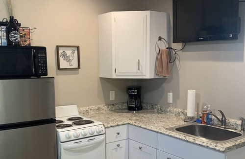 Ulm Apartment | Studio apartment with kitchen, washer & tv just outside Great Falls MT in Ulm.