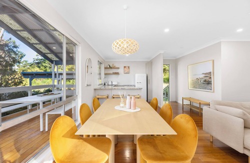 Hyams Beach Cottage | The Hyams Honey - see the water, walk to the beach & coffee shop
