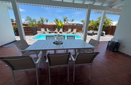 Orient Bay Villa | Villa in the heart of Orient Bay. Beach and restaurants: 3–4 minutes on foot