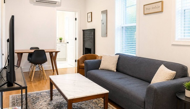 1BED+EquippedKitchen+HighFalls+TV+DT Wi-fi