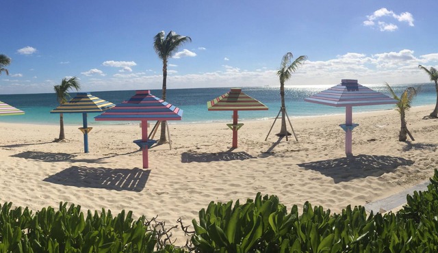 2 Bedroom Beachfront as seen on HGTV! Ground floor