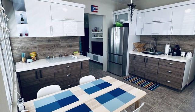 2-BR Modern Oceanfront APT. Pool - 5 min from Playa Sucia & Lighthouse