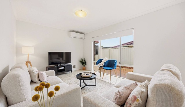 3 Bed Home Near Crown, City, Optus Stadium & Airport