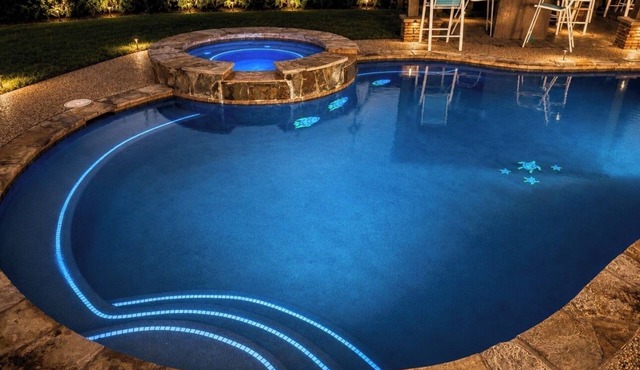 30 Min to NRG Stadium World Cup Pool Home with Gym, Cold Plunge & Sports TVs