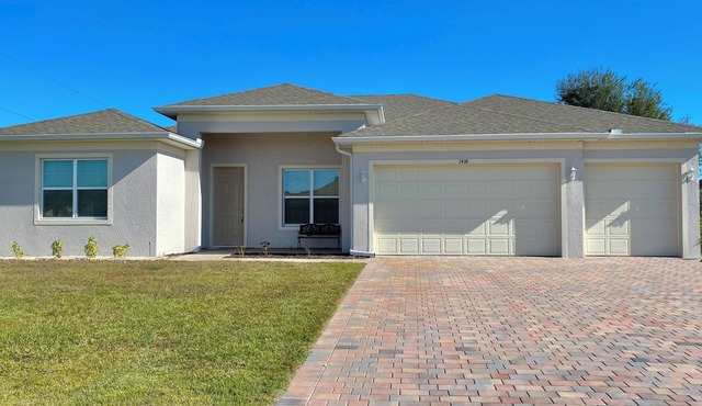 4-bedroom house with 3 bathrooms, a 3-car garage, and plenty of open space.