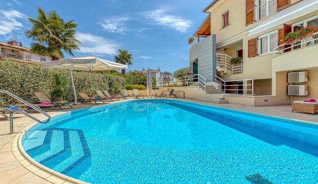 Apartment Complex Irena with Pool