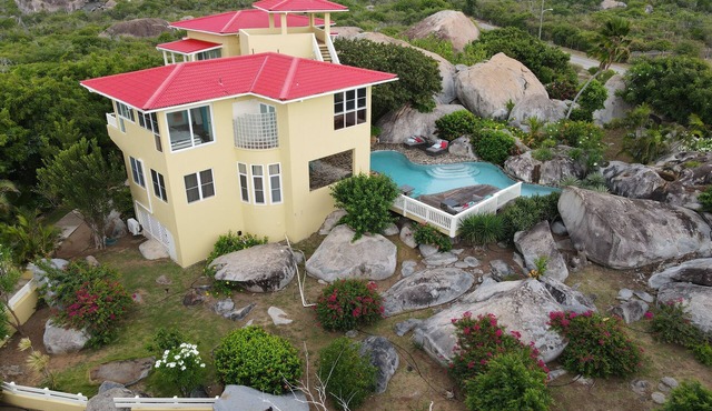 Bigger Splash Villa: private with pool and concierge in unspoiled Virgin Gorda
