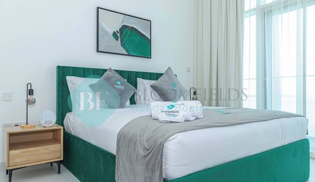 Bloomfields Modern 1BR in Thalassa Beach Front