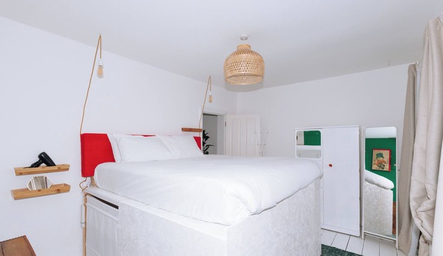 Bright & Cozy 2BD Home in Dublin - Pet Friendly