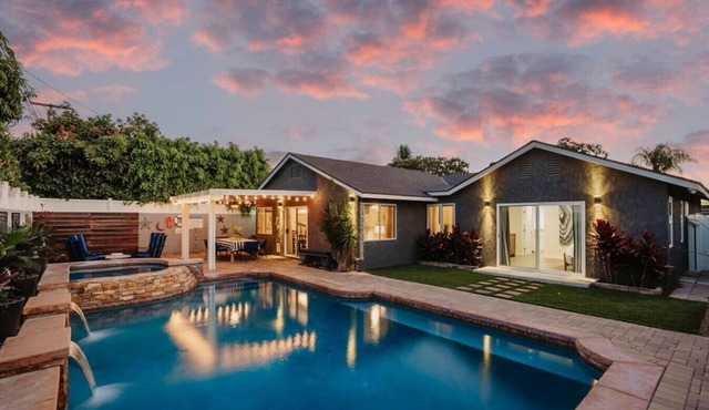 Cambridge Residencia | Pool Heat Spa | EV Charger