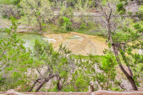 'Cedar Falls Cabin 3' Next to Turner Falls Park