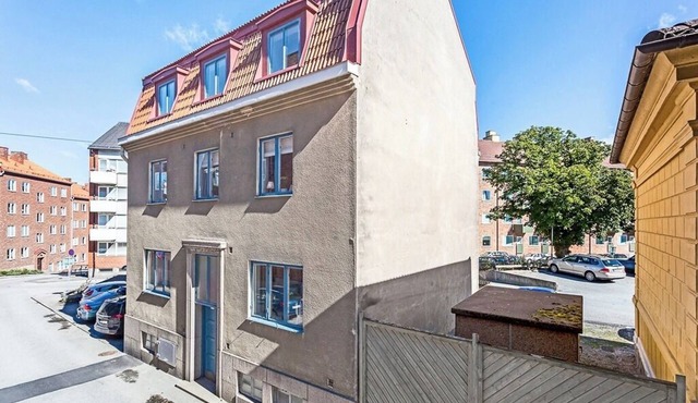 Central Karlskrona & 200 meters to the sea and Borgmästarekajen!