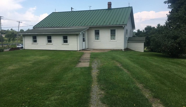 Farm guesthouse open for football, graduation and other short-term rentals