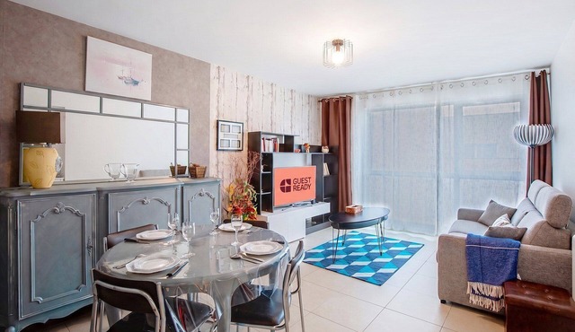 GuestReady - Spacious flat for 2 with a balcony