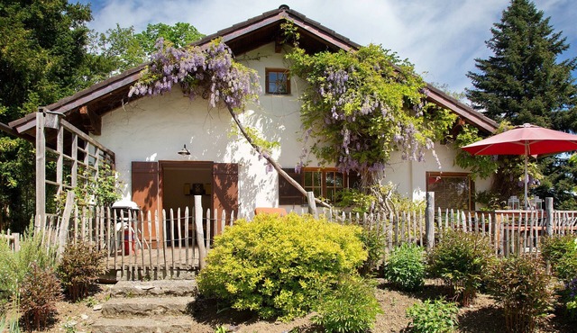 Holiday Home 'Ferienhaus Auszeithaus' with Private Terrace, Private Garden and Wi-Fi