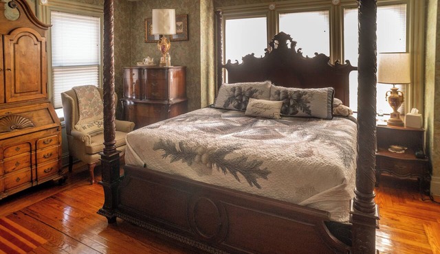 Huddy House Bed & Breakfast