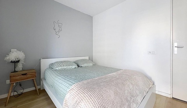 Le Cocon de Confluence - Bright 2-bedroom apartment in the heart of Lyon