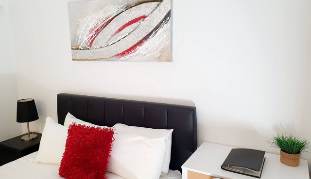 M5 Studio Apartment on Malcolm Street