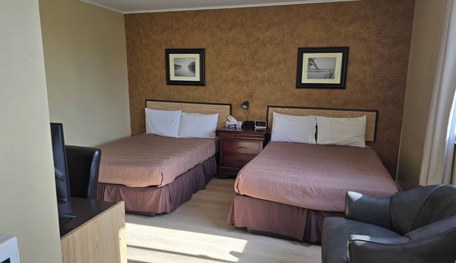 MacNeil's Motel