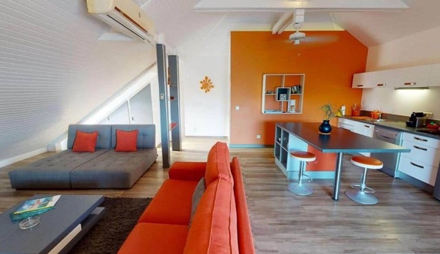 Mango Loft with jacuzzi and view