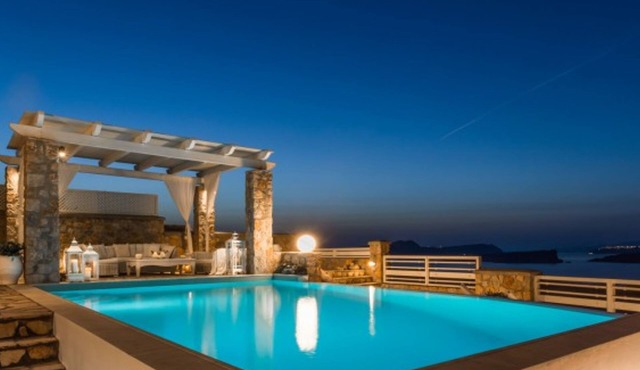 Michaela Residence Santorini