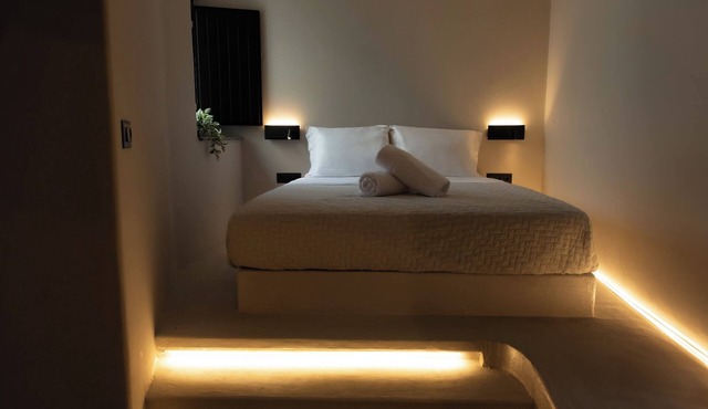 Noir Cave Villa in Traditional Settlement w/Private Hot Tub & Sunset Terrace!