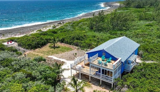 Ocean Front: rooftop deck, generator & more!