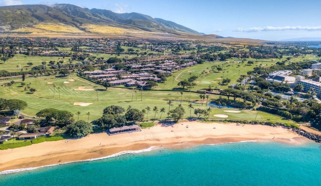 Paradise in Kaanapal at Black Rock 3Kn 1Qn bed see Maui updates.