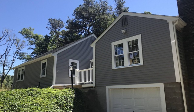 Quiet 3BR, 1.5BA home on dead-end street, on bike trail and near beaches.
