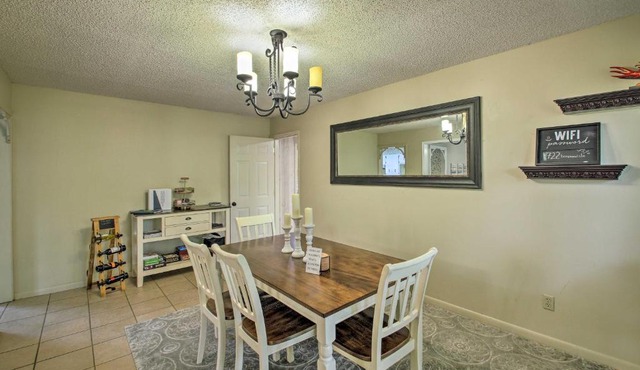 Riverfront Home with Kayaks and Lake Hamilton Access!