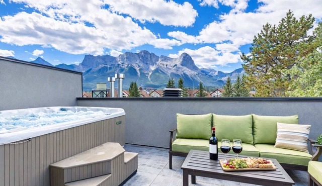 Rundleview - Impeccable Design and Private Hot Tub