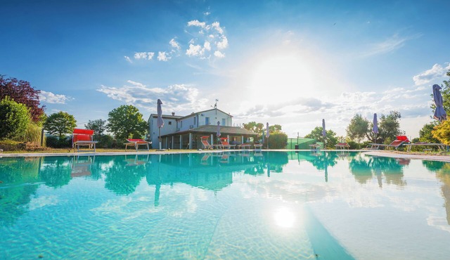 Spacious Villa with private pool on the border between Romagna and Marche