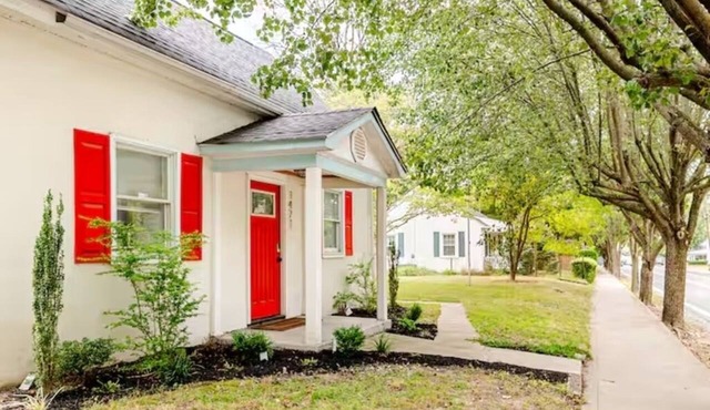 The Penny Postcard Historic House