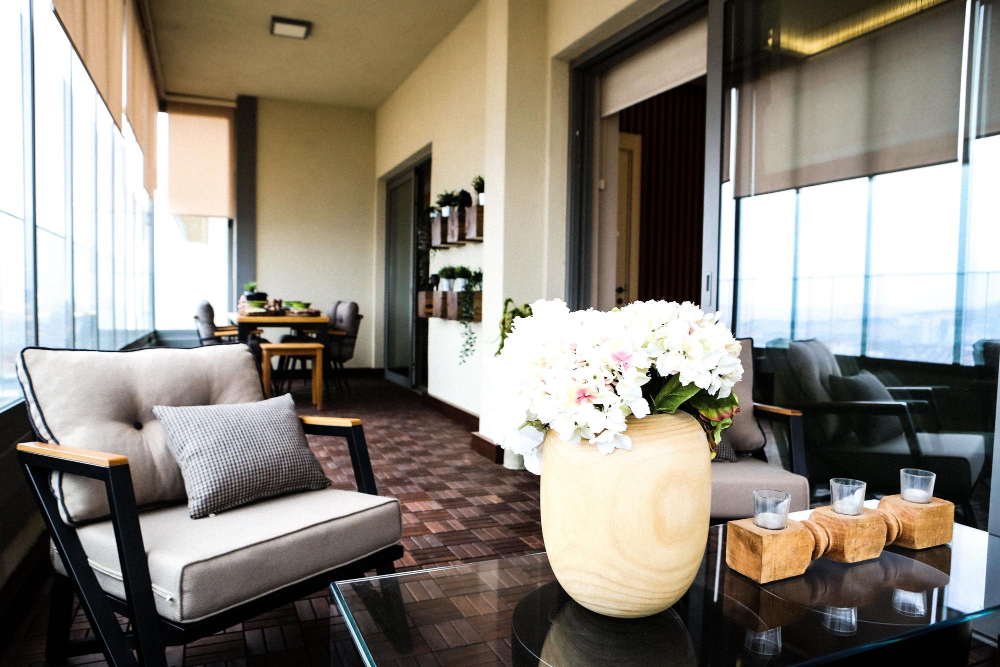 the Sugar Cube, a stunning, spacious, and modern villa with an orchard maze
