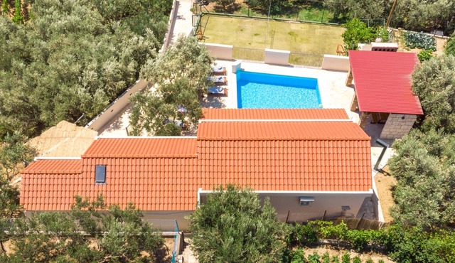 Villa Hilltop View - Split by Villas Guide